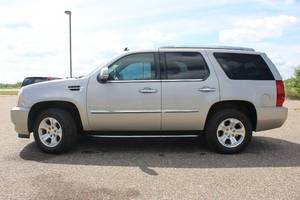 lot 5D image: 2007 Cadillac Escalade - AWD