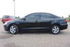lot 4F image: 2012 Volkswagen Jetta - DIESEL - 2 OWNERS