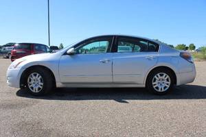 lot 18A image: 2012 Nissan Altima S