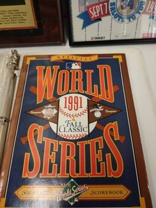 lot 14 image: 1987 World Series Champion Minnesota Twins Picture & 1991 World Series Program & Kirby Puckett Plaque