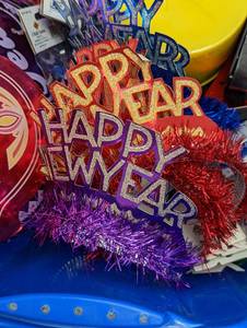 Tote Full of New Years Decor