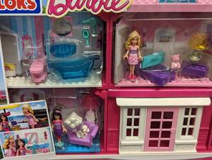 New Mega Bloks Barbie Build and Play Fab Mansion