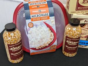 Amish Popcorn Sets and Nordicware Popper