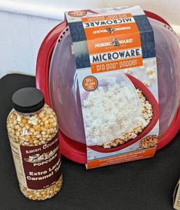 Amish Popcorn Sets and Nordicware Popper