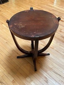 lot 40 image: Vintage Art Deco Nouveau Style Accent Table