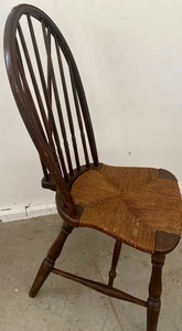 lot 83A image: Vintage Brace Back Windsor Style Chair