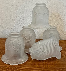 lot 82A image: Set of Five Frosted Glass Lamp Shades