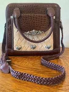lot 90 image: Very Nice Handbag