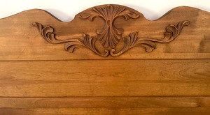 lot 105 image: Vintage Full Head and Footboard
