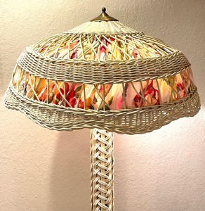 lot 123 image: Vintage Wicker Floor Lamp