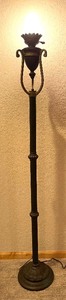 lot 120 image: Vintage Floor Lamp