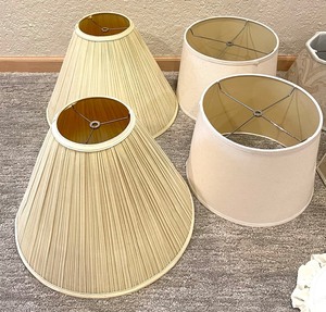 lot 132 image: Lamp Shades Galore