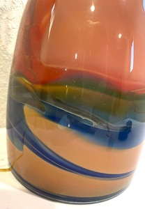 lot 140 image: Amazing Art Glass Lamp
