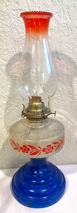 lot 163 image: Vintage Oil Lamps