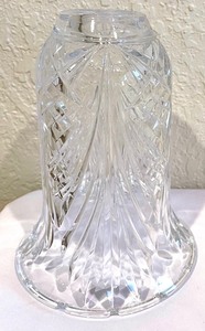 lot 168 image: 2 Stunning Crystal Lamp Shades