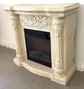 lot 175 image: Petite Electric Fireplace with Remote