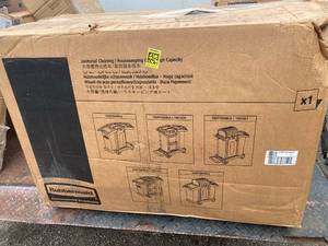 Rubbermaid Janitorial Cart