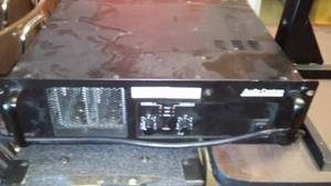 Audio Centron RMA � 1600 Power Amp.