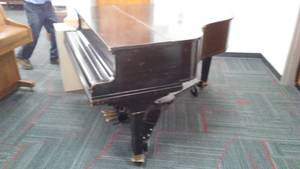 Baldwin Grand Piano � Classic Black.