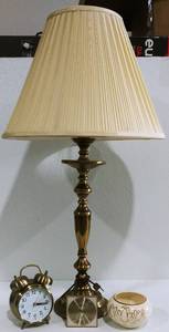 Brass Table Lamp, TempHumidity Guage, Quartz Gold, Gold detailed Floral Decorative Vase, Alarm Clock