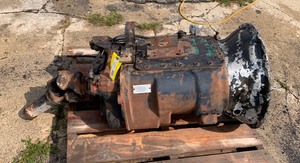 lot 386 image: 13 Speed Transmission (see photos of it open)