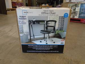 lot 702 image: MAINSTAYS Mesh Back Office Chair - Missing Wheels.