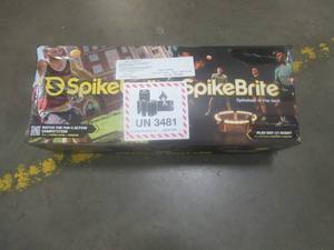 lot 815 image: Spikeball Standard 3 Ball Set  SpikeBrite Bundle
