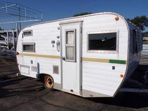 lot 1 image: 1970 Forester Camper