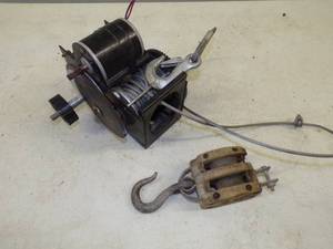 lot 53 image: Electric Winch with Wood Pulley