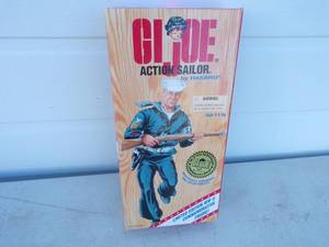 lot 16 image: Collectable GI Joe Individually Numbered Action Figure