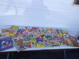 lot 20 image: Huge lot of Vintage Comic Books including Superman