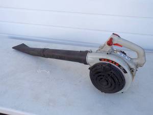 lot 63 image: ECHO Shred n Vac Gas Blower