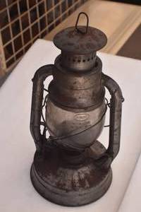 Dietz Lantern
