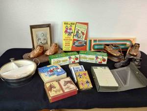 lot 289 image: Miscellaneous Group
