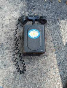 lot 298 image: Antique Metal Phone