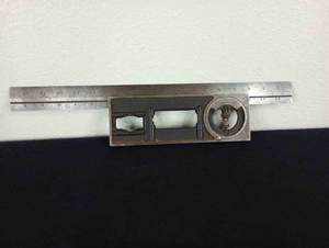 lot 302 image: Sarrett Machining Tool Builders Combination Square
