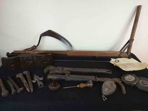 lot 307 image: Vintage Tools
