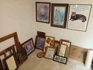 lot 310 image: Group Pictures