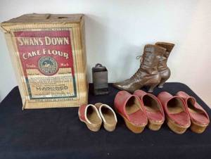 lot 334 image: Vintage Shoes