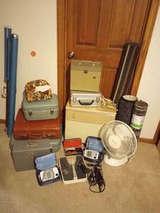 lot 346 image: Assortment of Household Goods