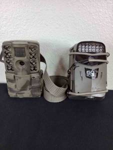 lot 348 image: Trail Cameras