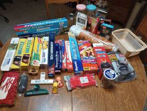 lot 352 image: Assorted Kitchen Paper Products