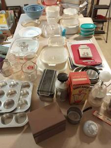 lot 353 image: Blue Cornflower Corning Ware Casseroles, and Texas Ware Mixing Bowls