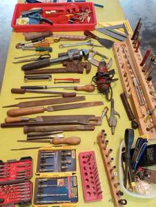 lot 415 image: Assorted Tools
