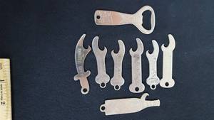 lot 183 image: Collectable Beer Company Bottle Openers