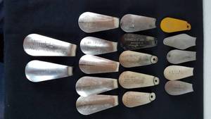 lot 133 image: Vintage Advertising Shoe horns