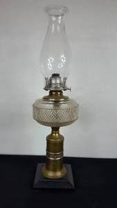 lot 140 image: Antique Kerosene Brass Composite Lamp