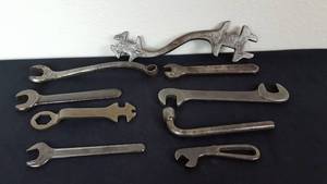 lot 47 image: Antique Farm Equpment Wrenches