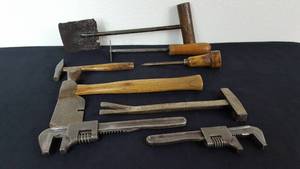 lot 50 image: Antique Tools