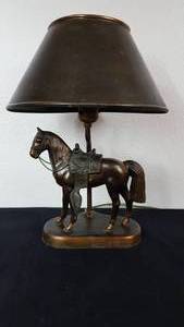 lot 75 image: Vintage Metal Horse Lamp Figure